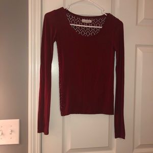 Red Aeropostale design-cutout back longsleeve
